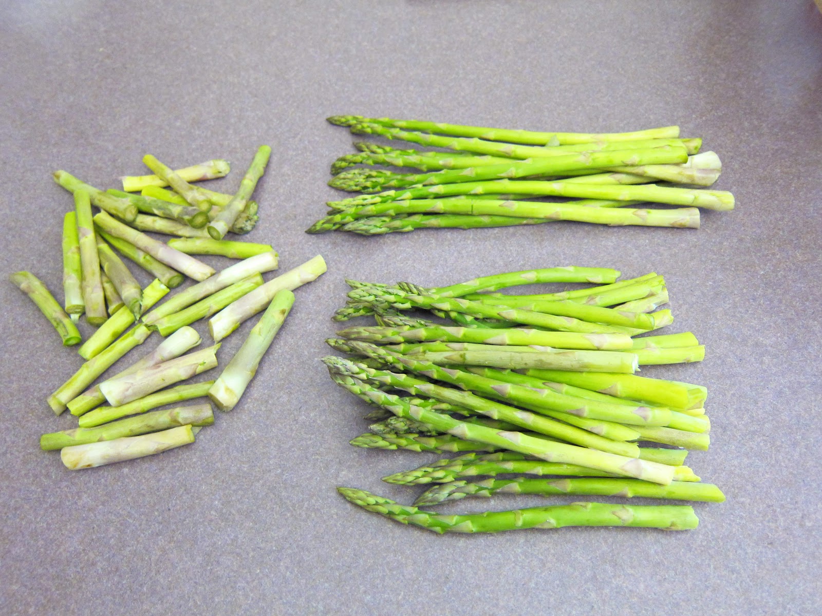 asparagus ends trimmed